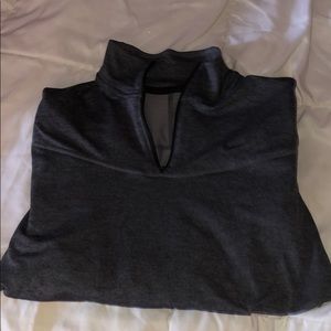 NIKE 1/4 zip